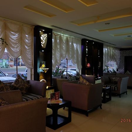 Talin Star Suites Ar Riyad Esterno foto