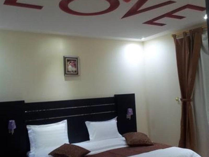 Talin Star Suites Ar Riyad Esterno foto