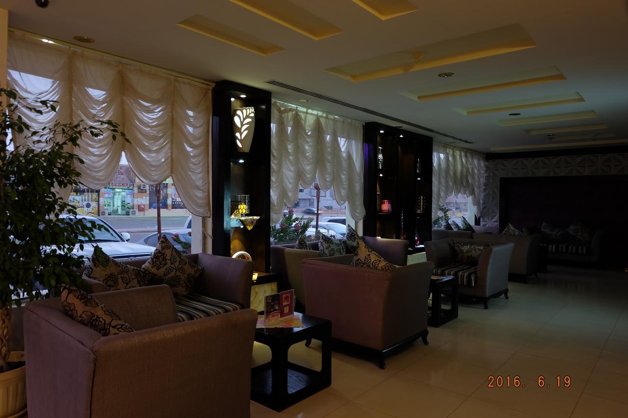Talin Star Suites Ar Riyad Esterno foto