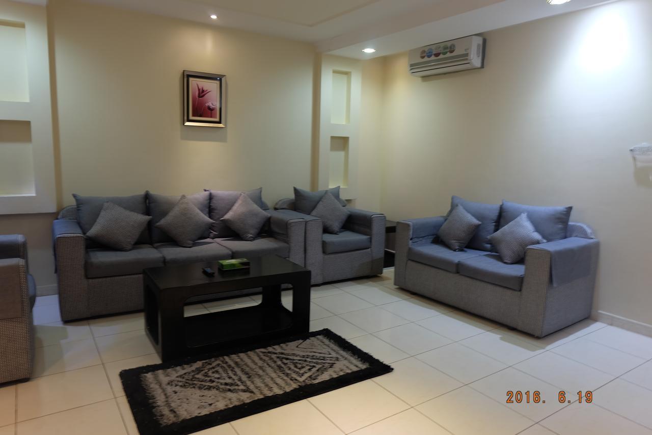 Talin Star Suites Ar Riyad Esterno foto