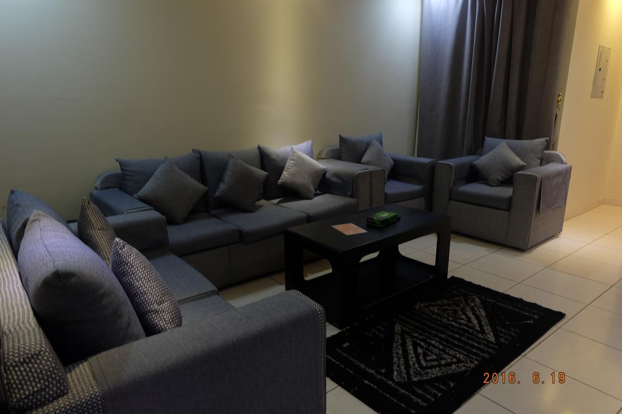 Talin Star Suites Ar Riyad Esterno foto