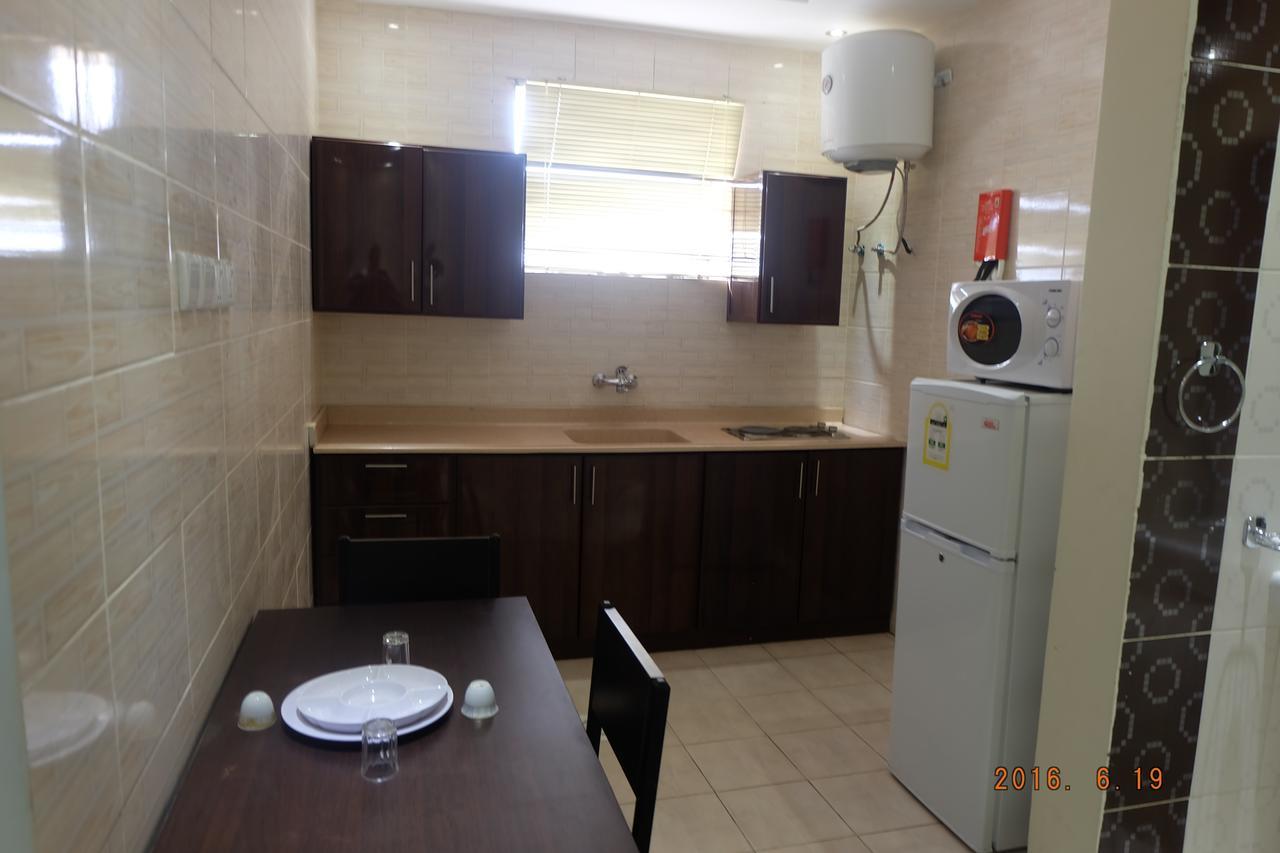 Talin Star Suites Ar Riyad Esterno foto