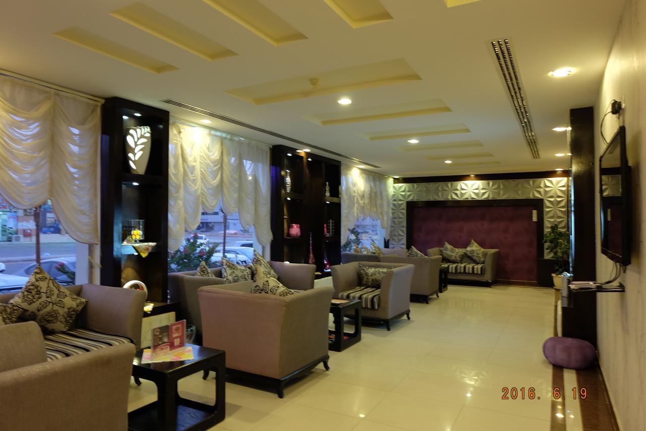 Talin Star Suites Ar Riyad Esterno foto